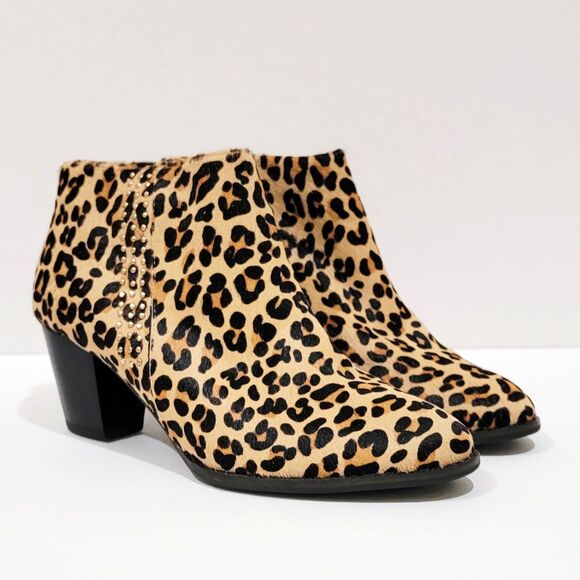 Vionic Georgia Ankle Boots Womens Size 8 Leopard Cheetah Print Calf Hair Studded - Picture 2 of 14